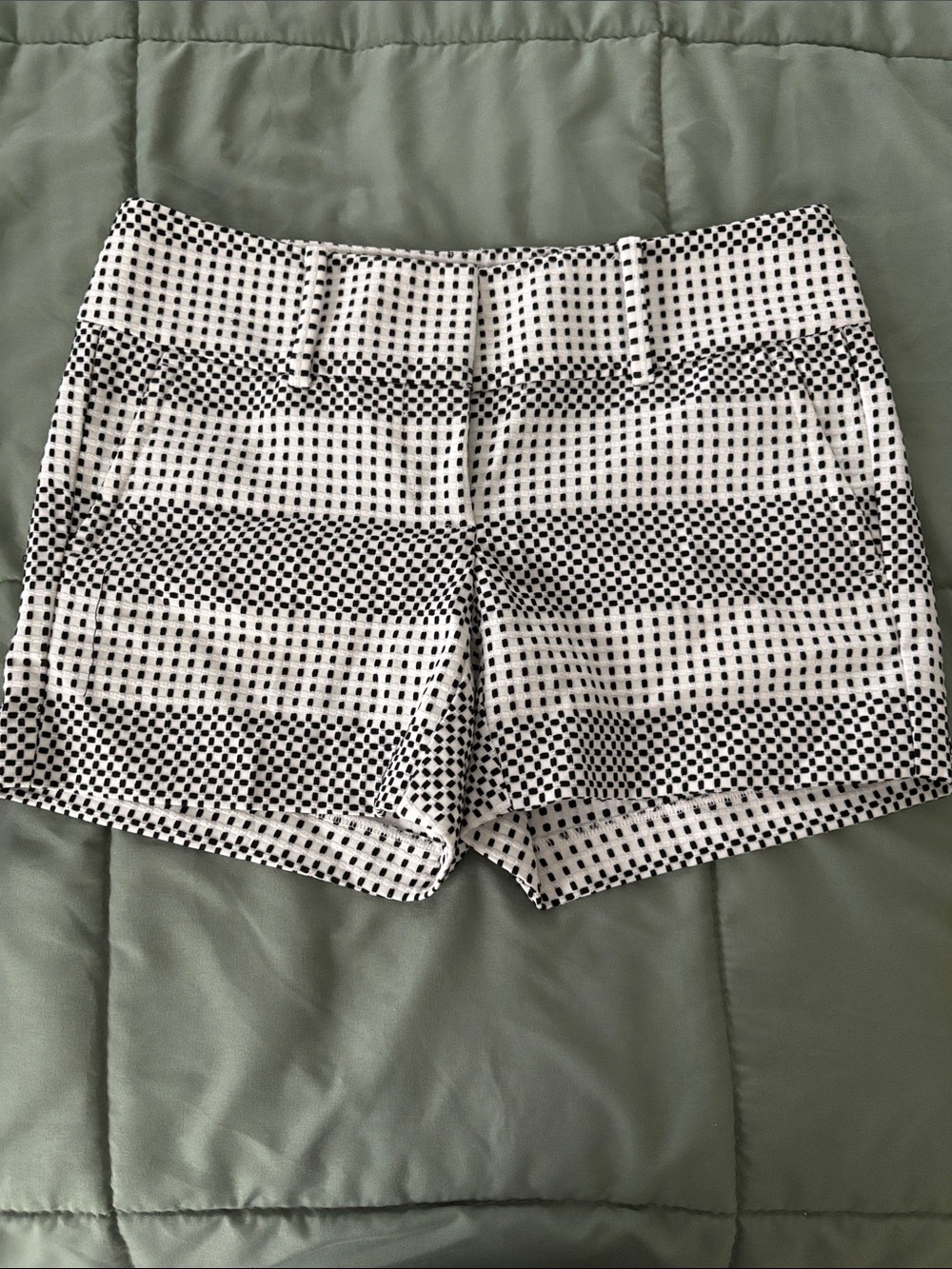 Ann Taylor Black and White Patterned Cotton-Blend Shorts